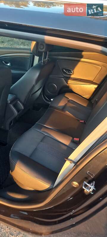 Универсал Renault Megane 2011 в Николаеве