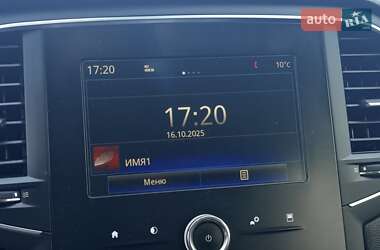Універсал Renault Megane 2017 в  фото 32 Універсал Renault Megane 2017 в