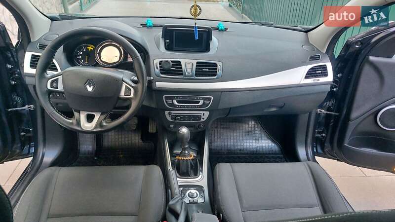 Универсал Renault Megane 2012 в Львове фото 12 Универсал Renault Megane 2012 в Львове