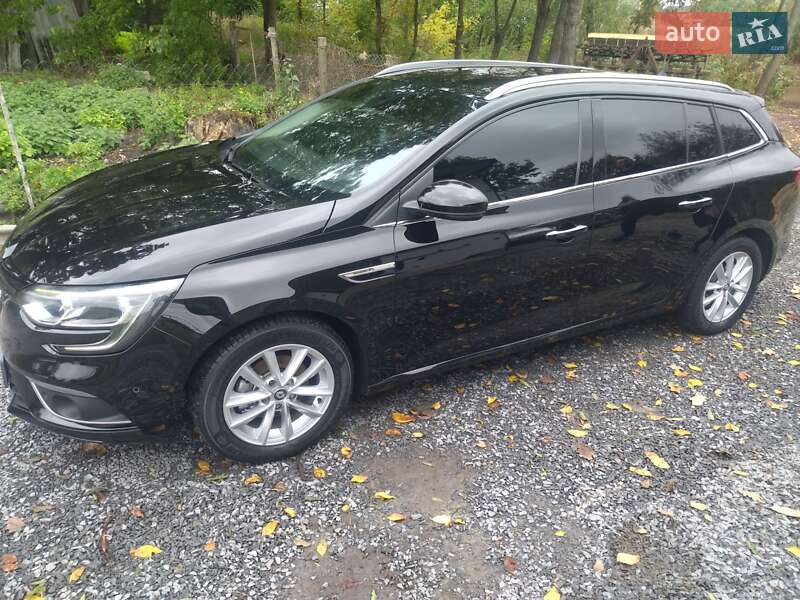 Универсал Renault Megane 2017 в Жовтанцах