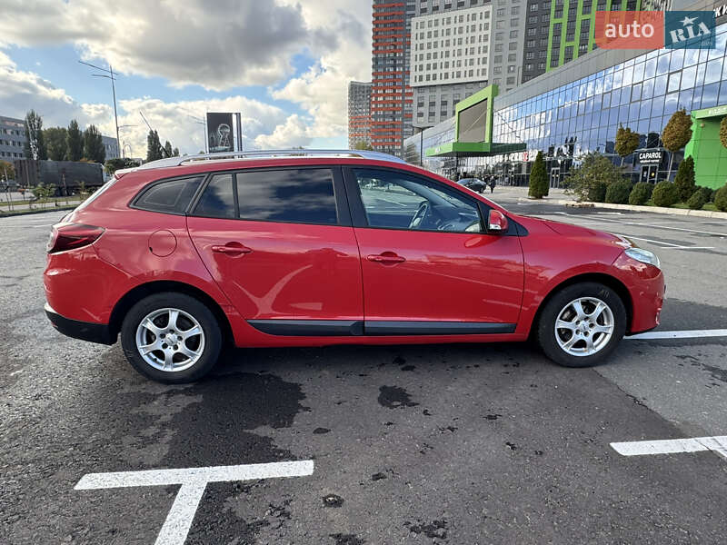 Универсал Renault Megane 2010 в Киеве фото 9 Универсал Renault Megane 2010 в Киеве