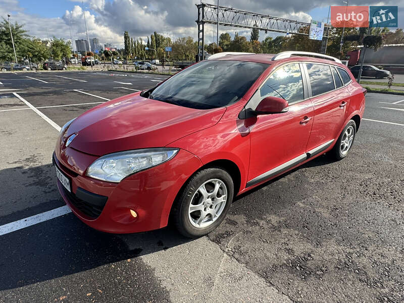 Универсал Renault Megane 2010 в Киеве фото 29 Универсал Renault Megane 2010 в Киеве