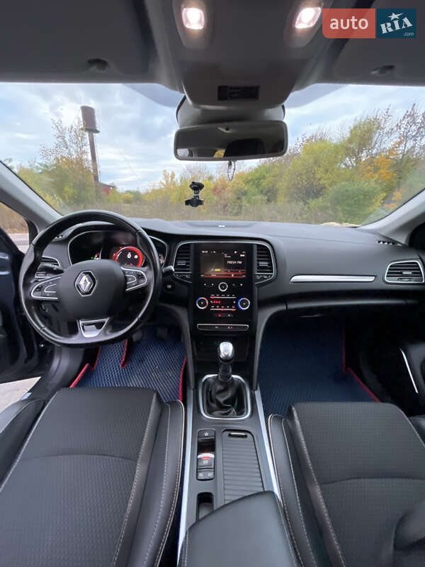 Универсал Renault Megane 2017 в Стрые фото 33 Универсал Renault Megane 2017 в Стрые