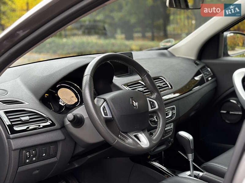 Универсал Renault Megane 2011 в Миргороде