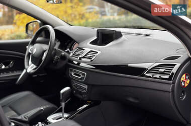 Універсал Renault Megane 2011 в  фото 31 Універсал Renault Megane 2011 в