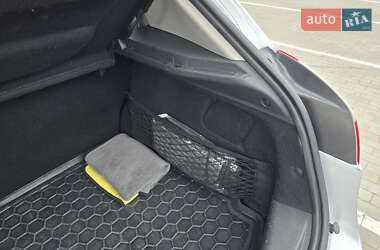 Хетчбек Renault Megane 2010 в 