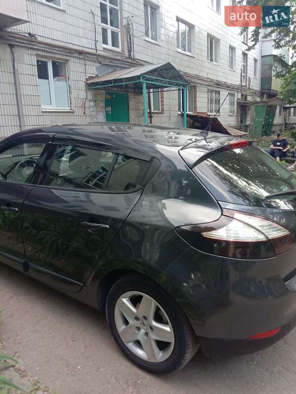 Хетчбек Renault Megane 2014 в Сумах