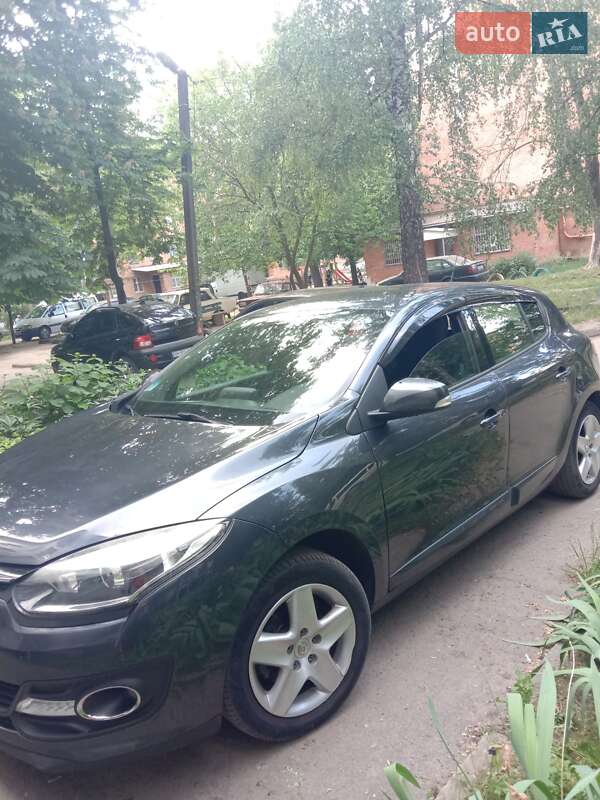 Хетчбек Renault Megane 2014 в Сумах