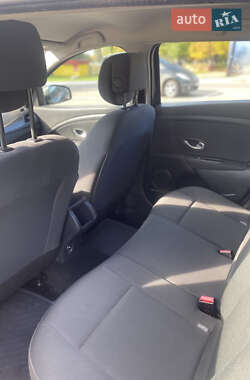 Универсал Renault Megane 2010 в 