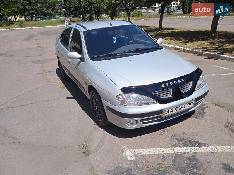 Седан Renault Megane 2003 в Черкасах фото 12 Седан Renault Megane 2003 в Черкасах