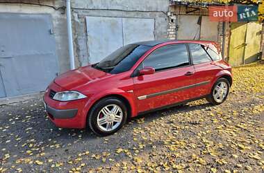 Купе Renault Megane 2004 в 