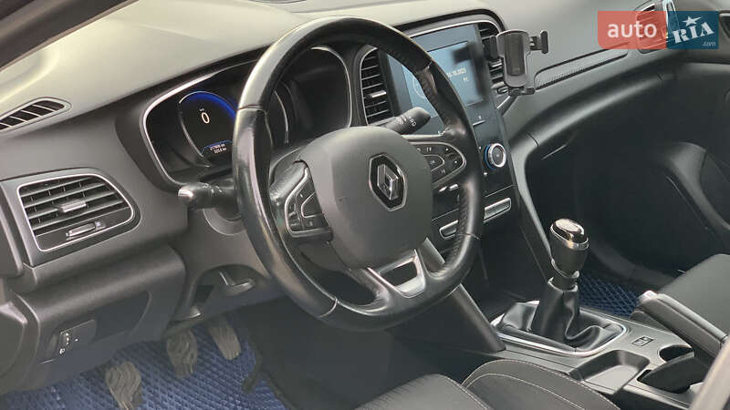 Универсал Renault Megane 2017 в Луцке фото 13 Универсал Renault Megane 2017 в Луцке