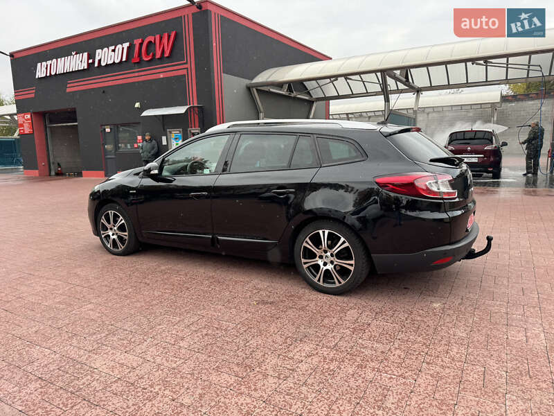Универсал Renault Megane 2013 в Ровно фото 5 Универсал Renault Megane 2013 в Ровно