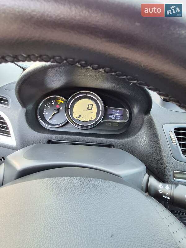 Универсал Renault Megane 2010 в Павлограде фото 7 Универсал Renault Megane 2010 в Павлограде