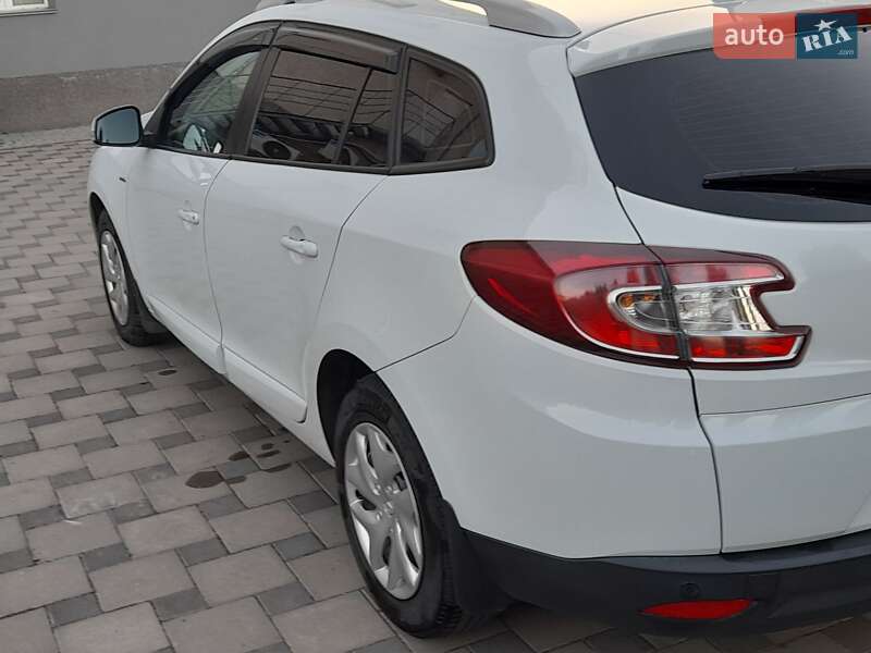 Универсал Renault Megane 2016 в Виннице фото 3 Универсал Renault Megane 2016 в Виннице