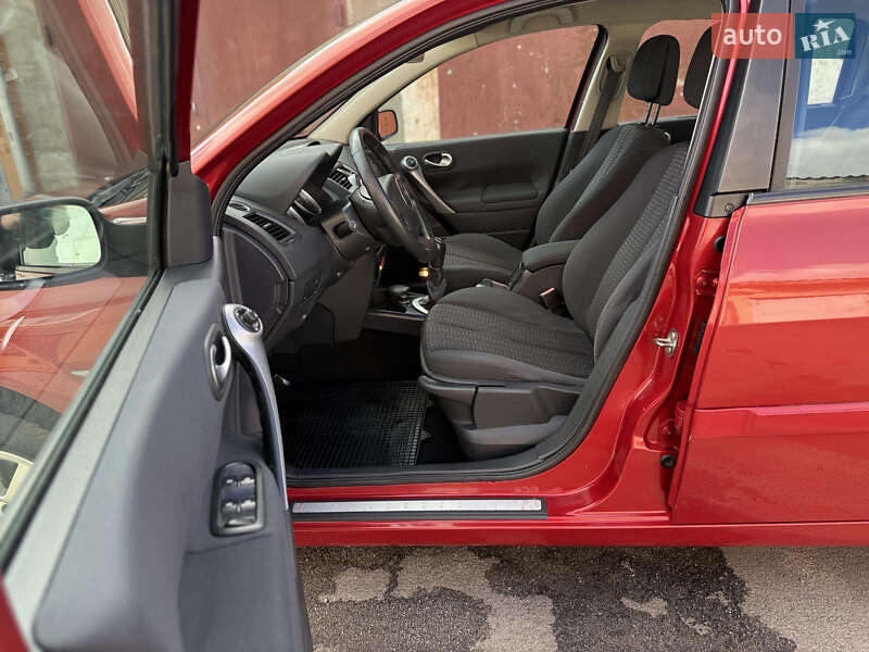 Універсал Renault Megane 2006 в Умані фото 20 Універсал Renault Megane 2006 в Умані