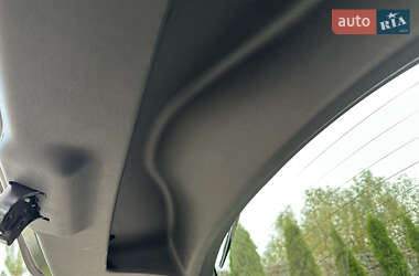 Хэтчбек Renault Megane 2011 в 