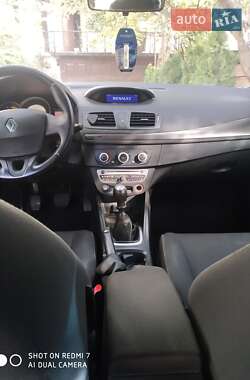 Универсал Renault Megane 2011 в 