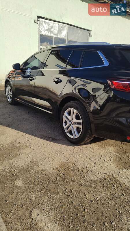 Универсал Renault Megane 2017 в Ивано-Франковске