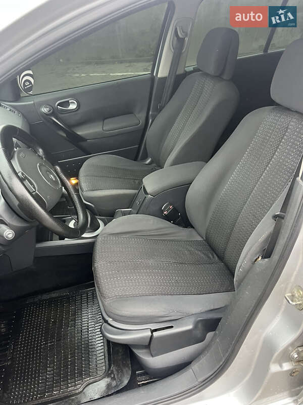 Хетчбек Renault Megane 2006 в Дубні фото 14 Хетчбек Renault Megane 2006 в Дубні
