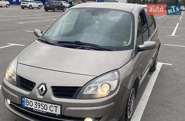 Хэтчбек Renault Megane 2009 в 