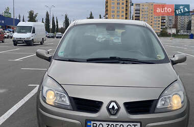 Хэтчбек Renault Megane 2009 в 