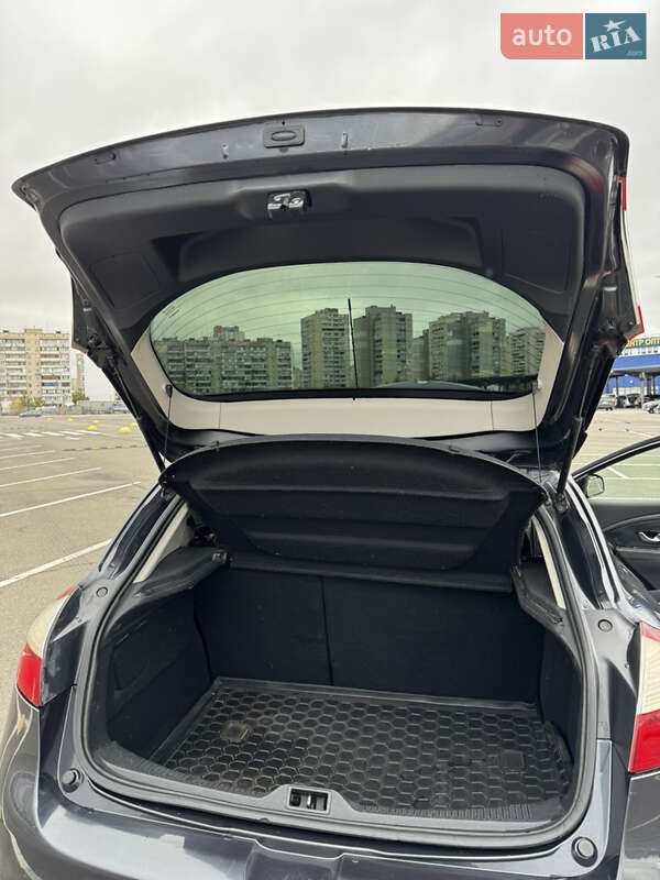 Хэтчбек Renault Megane 2011 в Киеве фото 12 Хэтчбек Renault Megane 2011 в Киеве