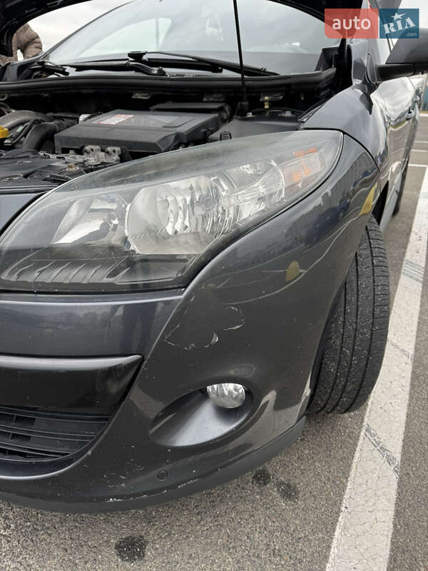 Хэтчбек Renault Megane 2011 в Киеве фото 14 Хэтчбек Renault Megane 2011 в Киеве