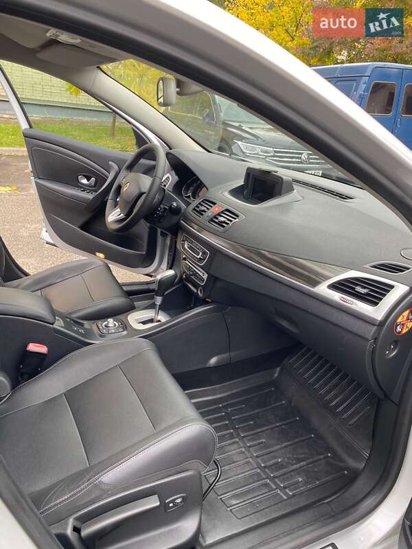 Универсал Renault Megane 2011 в Чернигове фото 19 Универсал Renault Megane 2011 в Чернигове