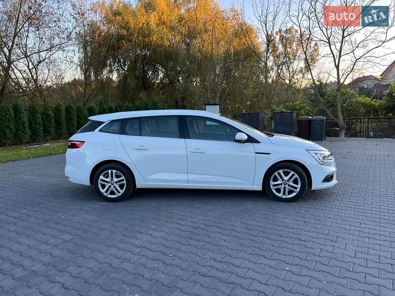 Универсал Renault Megane 2019 в Тернополе фото 16 Универсал Renault Megane 2019 в Тернополе
