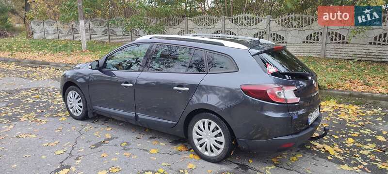 Универсал Renault Megane 2010 в Звягеле