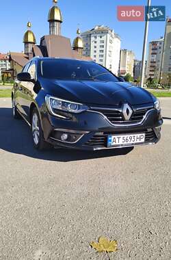 Универсал Renault Megane 2017 в Ивано-Франковске