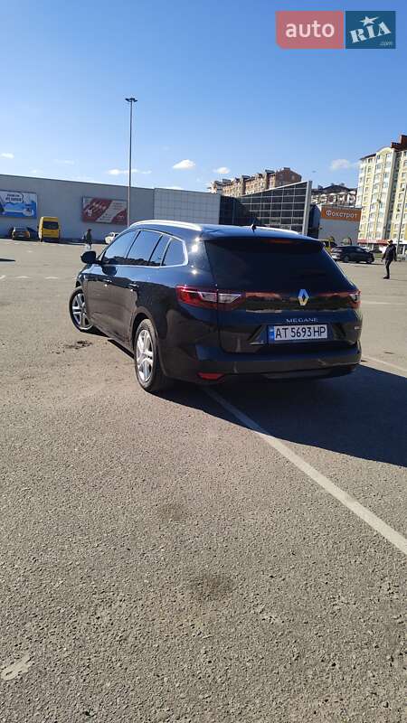 Универсал Renault Megane 2017 в Ивано-Франковске