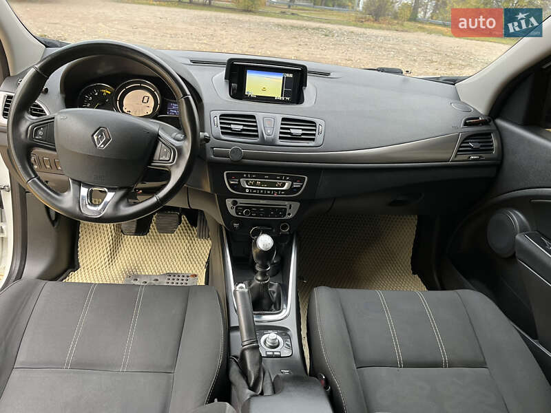 Универсал Renault Megane 2014 в Первомайске фото 11 Универсал Renault Megane 2014 в Первомайске