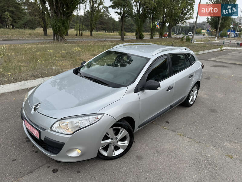 Универсал Renault Megane 2011 в Днепре фото 4 Универсал Renault Megane 2011 в Днепре