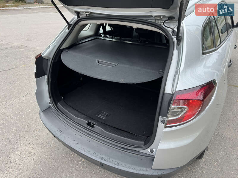 Универсал Renault Megane 2011 в Днепре фото 34 Универсал Renault Megane 2011 в Днепре