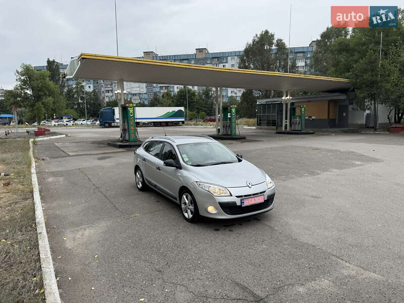 Универсал Renault Megane 2011 в Днепре фото 42 Универсал Renault Megane 2011 в Днепре