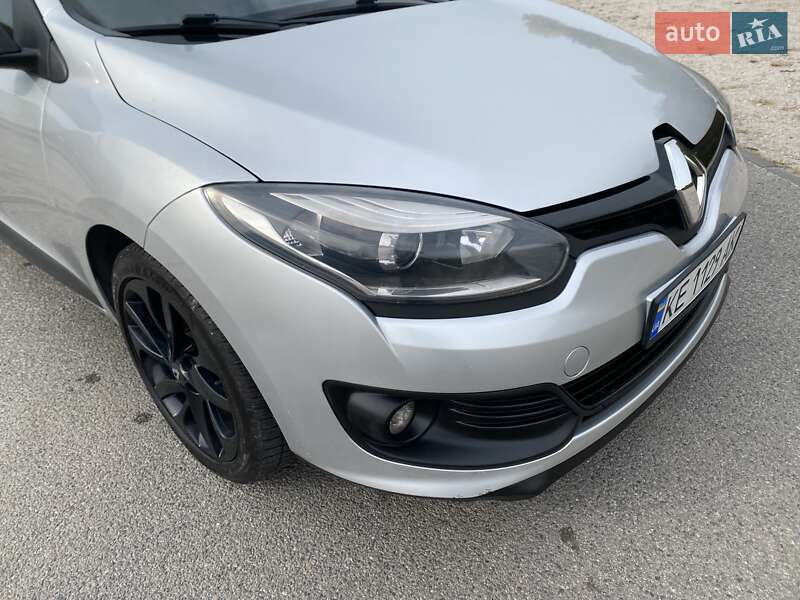 Хетчбек Renault Megane 2014 в Дніпрі фото 14 Хетчбек Renault Megane 2014 в Дніпрі