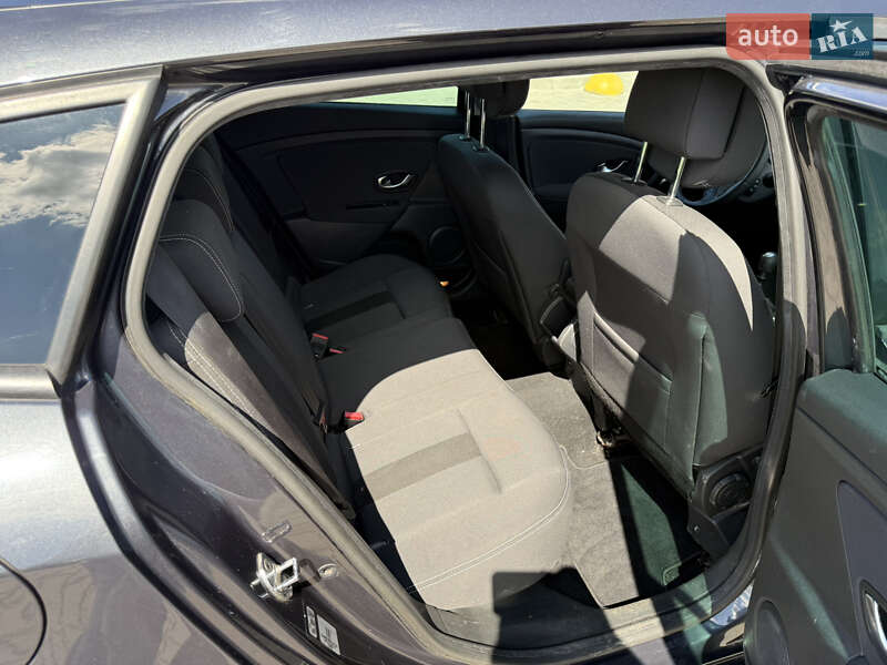Универсал Renault Megane 2009 в Луцке фото 13 Универсал Renault Megane 2009 в Луцке