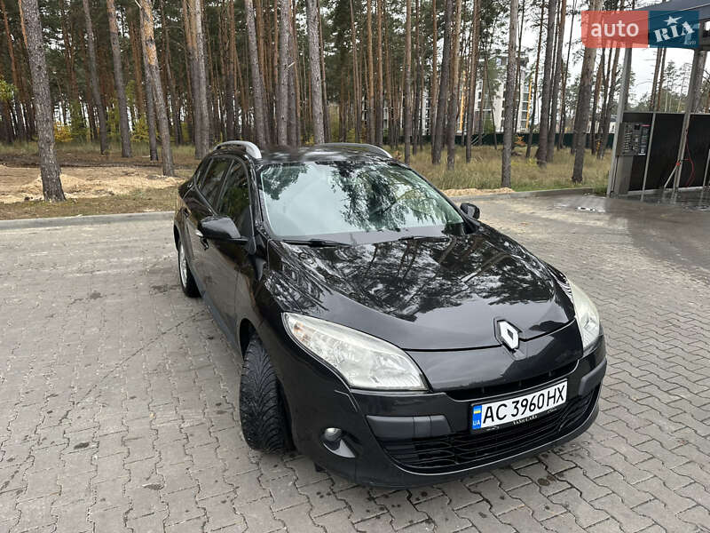 Хетчбек Renault Megane 2010 в Києві фото 2 Хетчбек Renault Megane 2010 в Києві