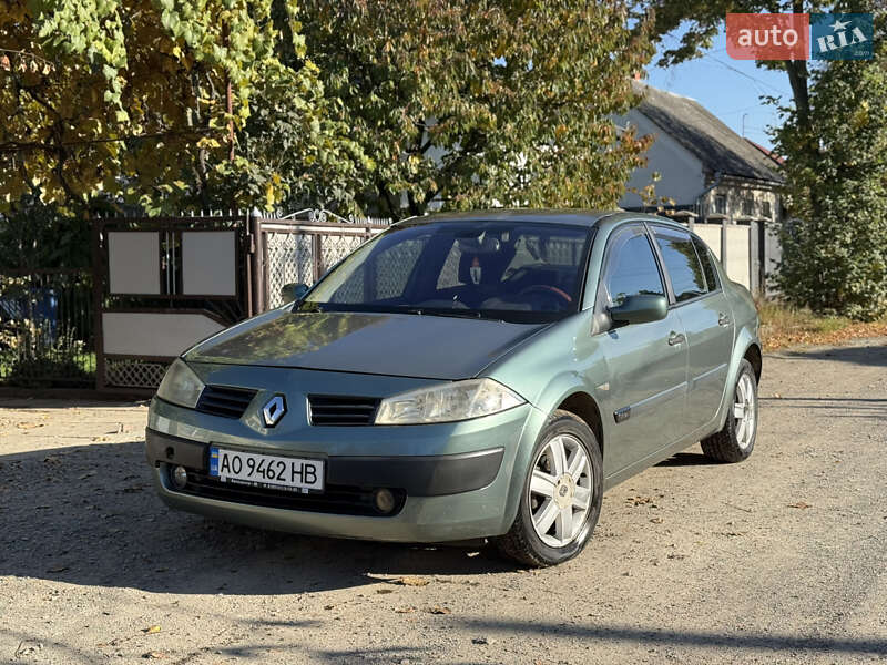 Седан Renault Megane 2004 в Ужгороді