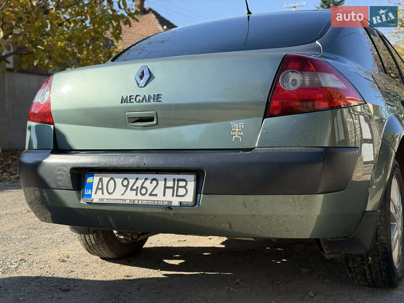 Седан Renault Megane 2004 в Ужгороді
