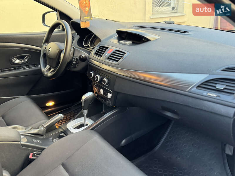 Універсал Renault Megane 2010 в Дніпрі