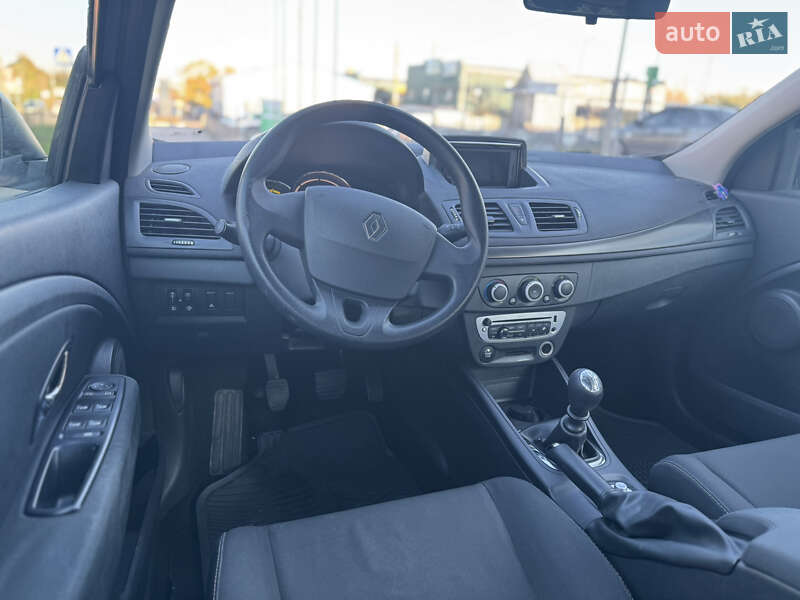 Універсал Renault Megane 2013 в Рівному фото 31 Універсал Renault Megane 2013 в Рівному