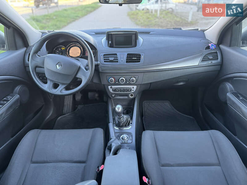 Універсал Renault Megane 2013 в Рівному фото 35 Універсал Renault Megane 2013 в Рівному