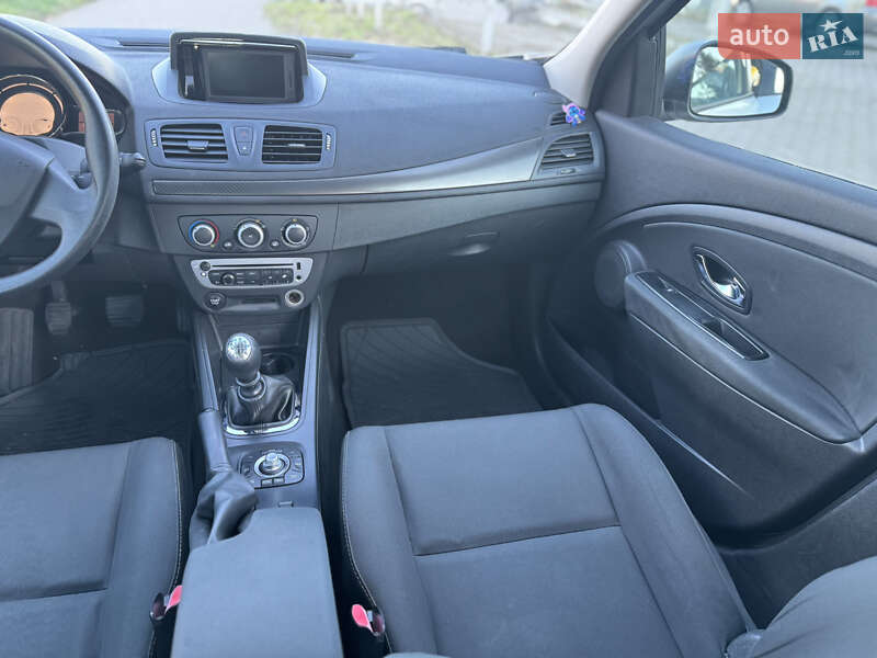 Універсал Renault Megane 2013 в Рівному фото 38 Універсал Renault Megane 2013 в Рівному
