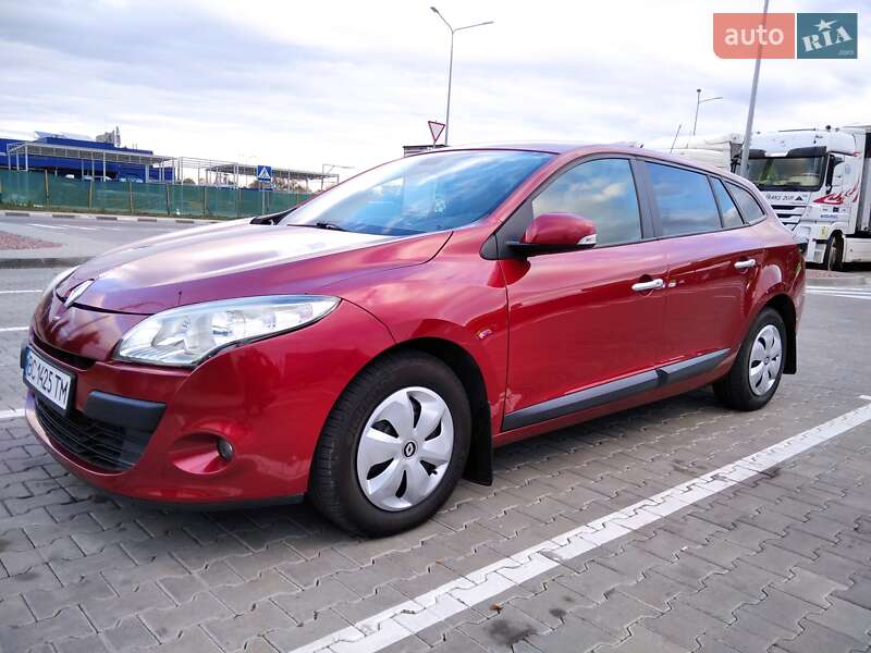 Универсал Renault Megane 2010 в Стрые фото Универсал Renault Megane 2010 в Стрые