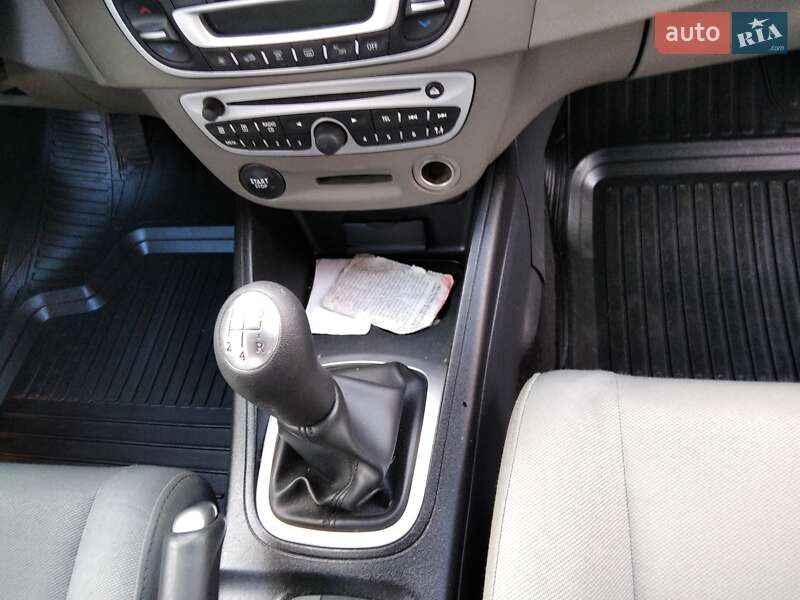 Универсал Renault Megane 2010 в Стрые фото 33 Универсал Renault Megane 2010 в Стрые