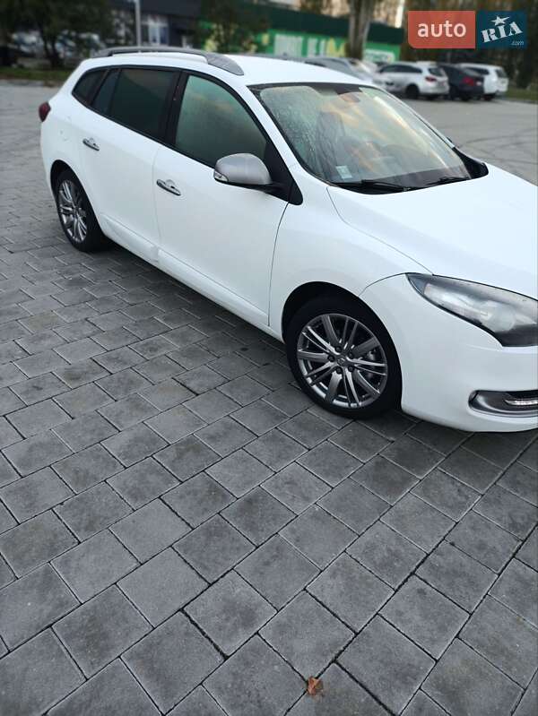 Універсал Renault Megane 2013 в Черкасах фото 3 Універсал Renault Megane 2013 в Черкасах