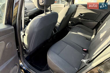 Универсал Renault Megane 2011 в 